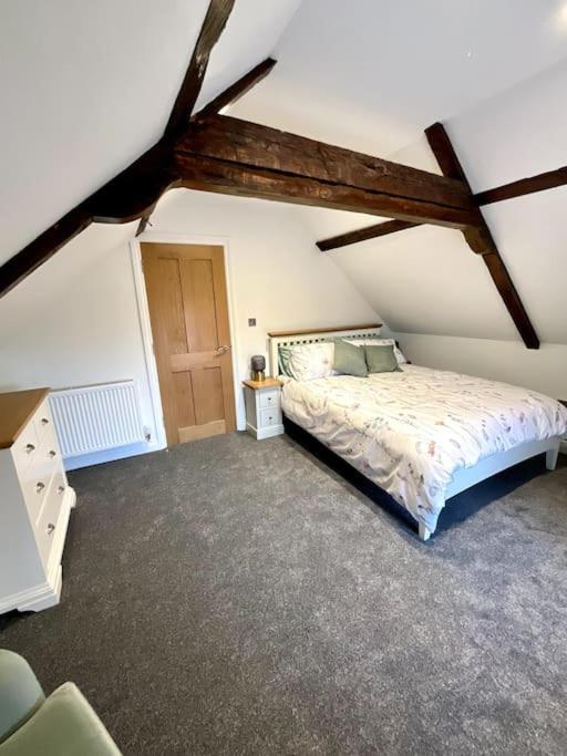 Apt D In Old Grade 2 Converted Farmhouse Market Weighton Esterno foto